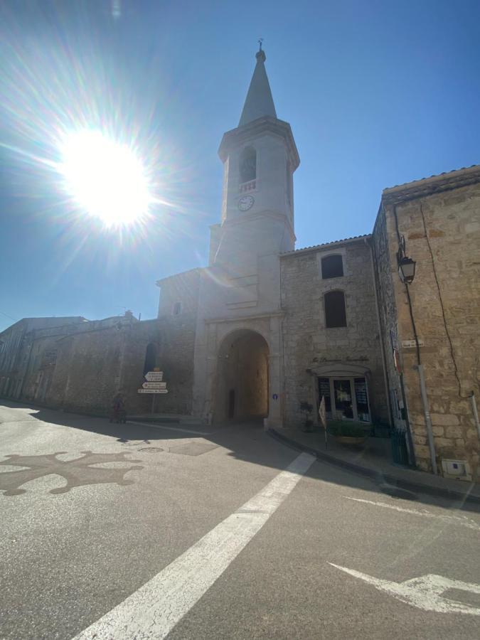 Le Studio En Provence Saint Didier  Luaran gambar